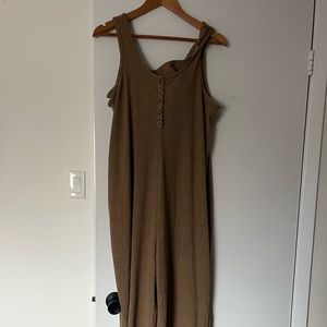 Old Navy size Large Tan Romper